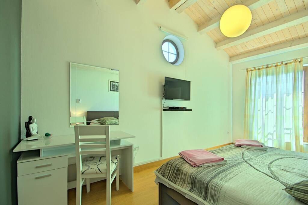 Villa Kanco Barban Eksteriør bilde