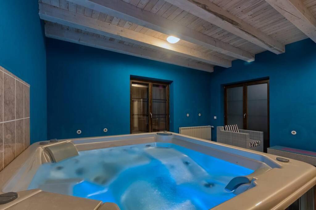 Villa Kanco Barban Eksteriør bilde