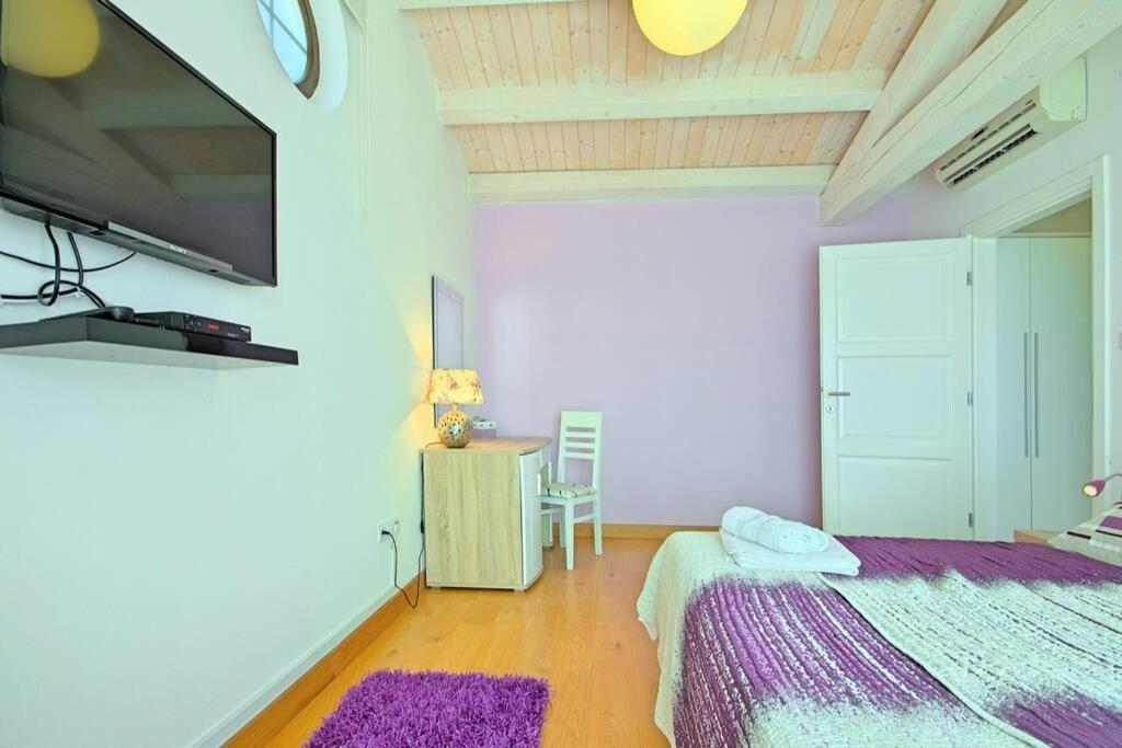 Villa Kanco Barban Eksteriør bilde